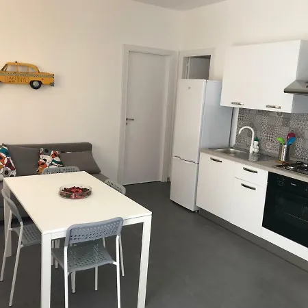 Riviera Lanterna بيت للعطل سكولييتي