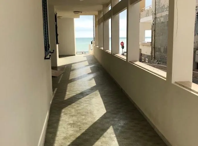 Riviera Lanterna *